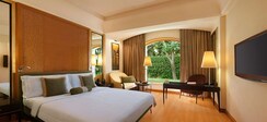 3.5 BHK + Extra Room Builder Floor For Sale in MKS County