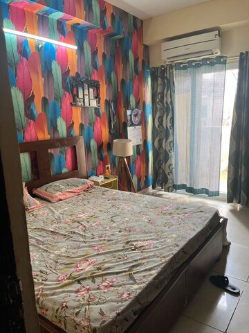 Bedroom in 2.5 BHK Apartment at Ajnara Daffodil, Sector 137 – for Rent
