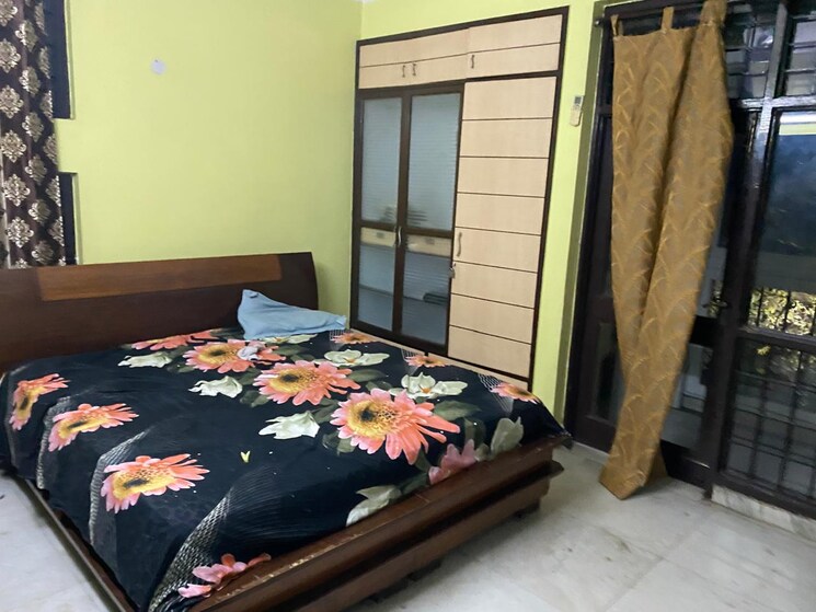 Bedroom, krishna-apra-residency 3 Bedroom 1440 Sq.Ft. Apartment In Sector 61 Noida 8921734