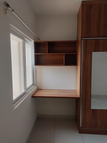 Room in 2 BHK Apartment at Prestige Finsbury Park Hyde, Bagaluru – for Rent