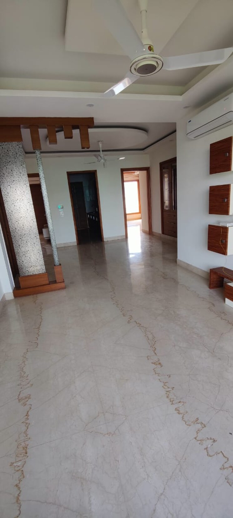 undefined, sector 47 3 Bedroom 2400 Sq.Ft. Builder Floor In Sector 47 Gurgaon 8921742