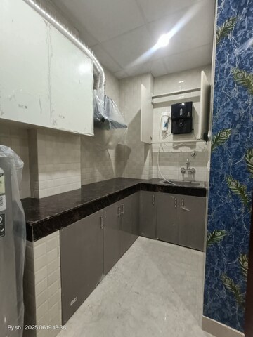 Kitchen in 2 BHK Builder Floor at Sector 23 – for Rent