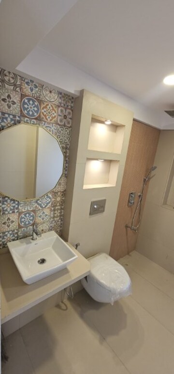 Bathroom in 3 BHK Apartment at Shamik Marvel, Vile Parle East – for Sale