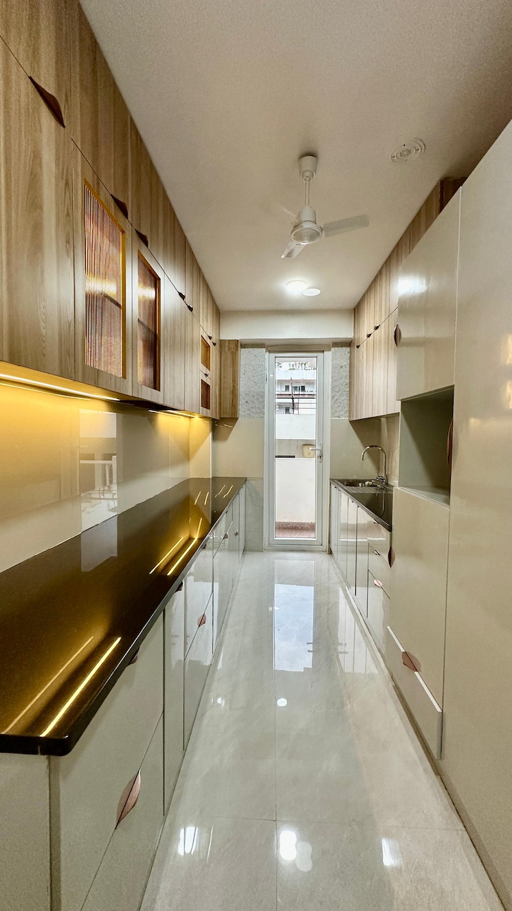 Kitchen, palam vihar 3 Bedroom 1800 Sq.Ft. Builder Floor In Palam Vihar Gurgaon 8921785