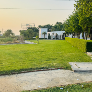  Plot – Garden View at Sultanpur Road - for Sale