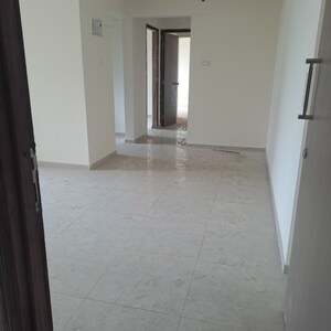 2 BHK Apartment For Sale in Mahavir Kalpavruksha, Ghodbunder Road