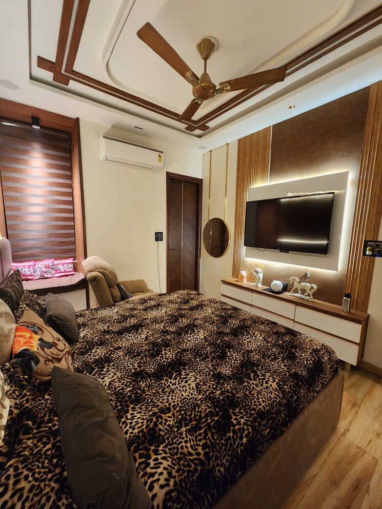 Living Room, janhit-apartment 3 Bedroom 1000 Sq.Ft. Apartment In Rohini Sector 9 Delhi 8921769