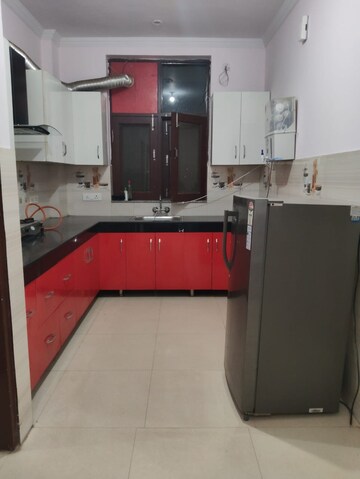 Kitchen in 2.5 BHK Builder Floor at Sector 56 – for Rent