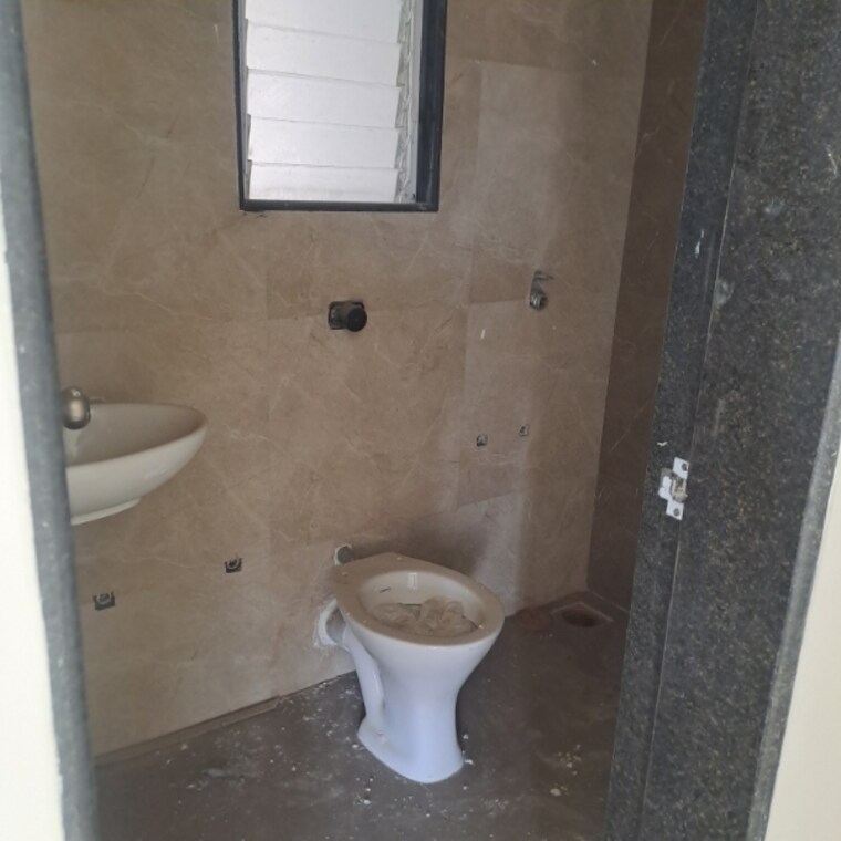 Bathroom, mahavir-kalpavruksha 2 Bedroom 650 Sq.Ft. Apartment In Ghodbunder Road Thane 8921790