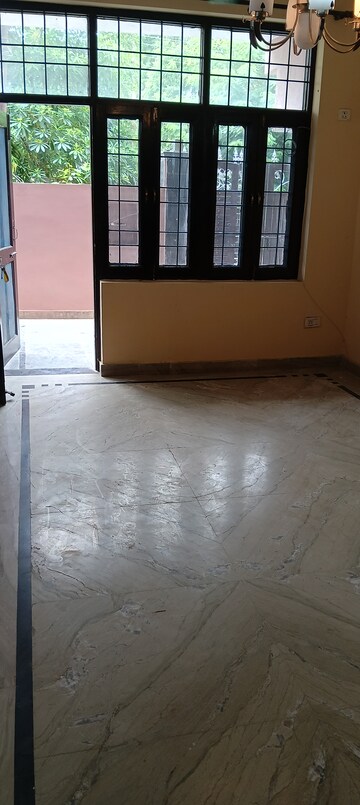 3 BHK Builder Floor For Rent in RWA Apartments Sector 50, Sector 50