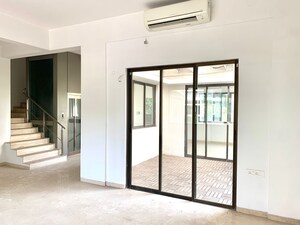 Room in 5 BHK Villa at Gera Isle Royale Villa, Bavdhan – for Sale