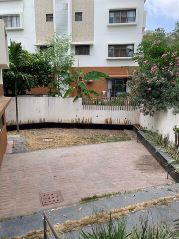Balcony in 5 BHK Villa at Gera Isle Royale Villa, Bavdhan – for Sale