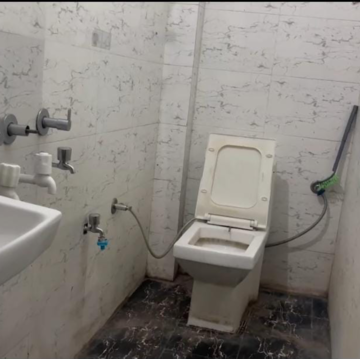 Bathroom in 1 BHK Builder Floor at Delta I Greater Noida – for Rent