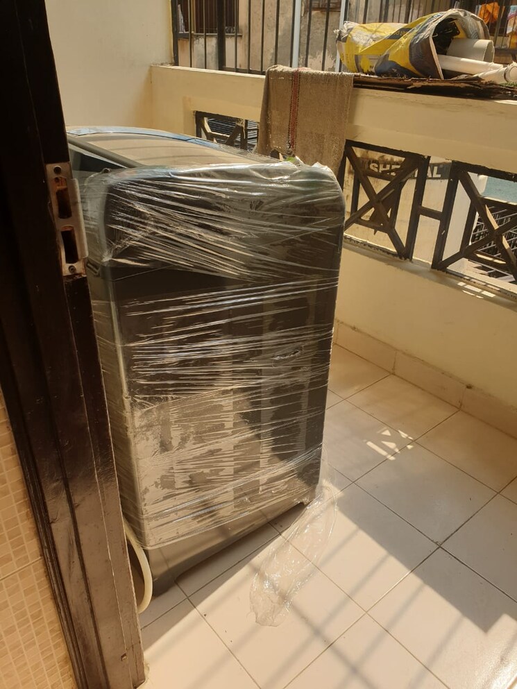 Balcony, sector 56 3 Bedroom 263 Sq.Yd. Builder Floor In Sector 56 Gurgaon 8921844