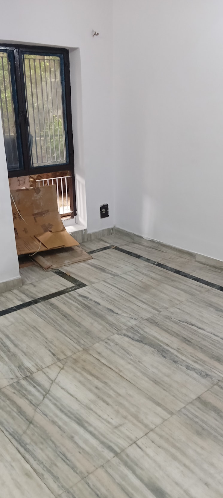 Room, shatabdi-vihar 2 Bedroom 950 Sq.Ft. Apartment In Sector 52 Noida 8921866