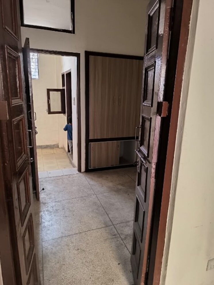 Living Room, palam-vihar-residents-association 5 Bedroom 66 Sq.Yd. Independent House In Palam Vihar Gurgaon 8921855