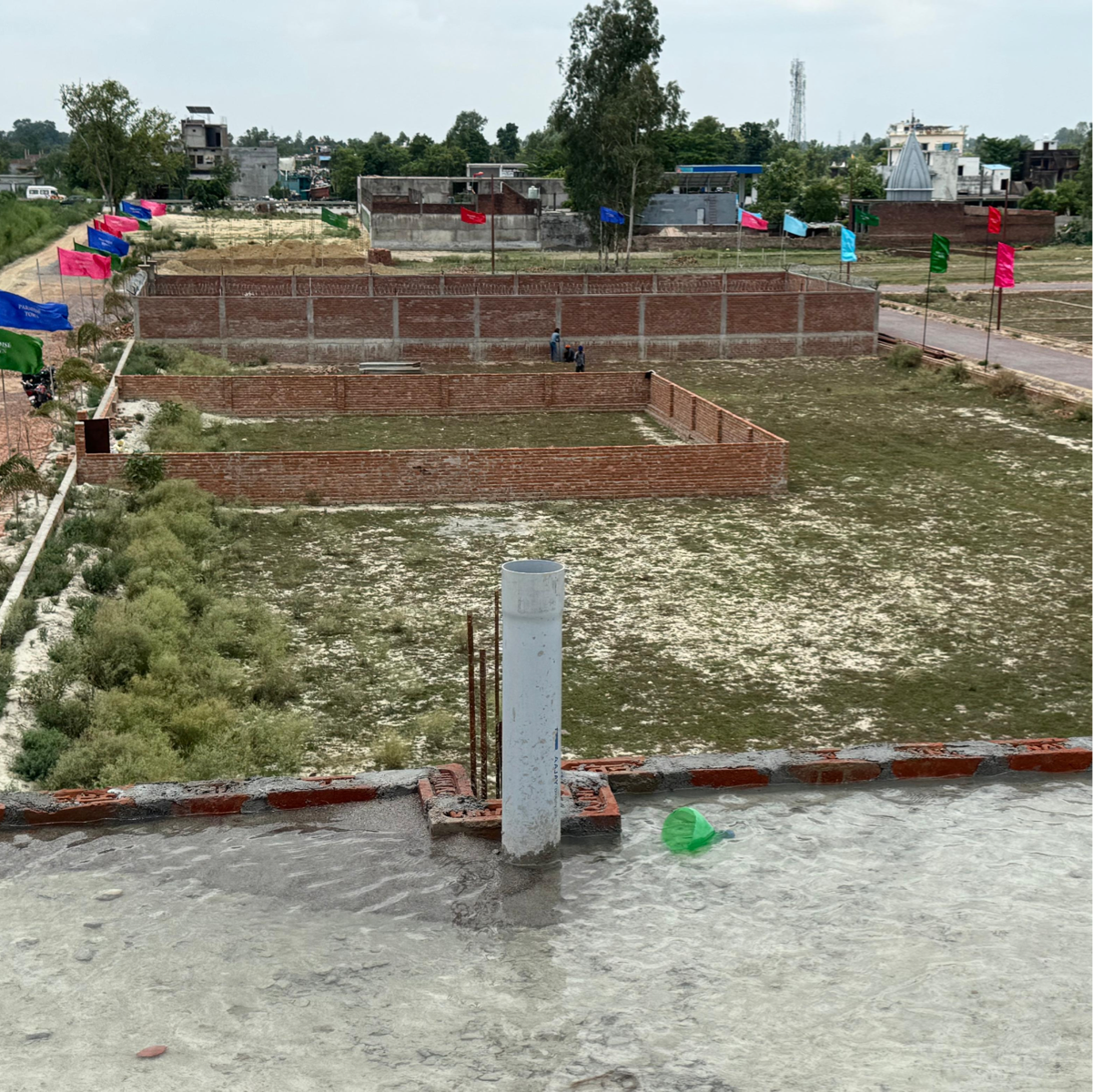 Plot For Sale in Paradise Town Gosaiganj 