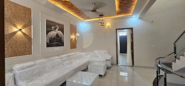 Master Bedroom in 3.5 BHK Villa at Kalwar Road – for Sale