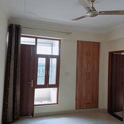 3 BHK Apartment For Sale in Parker White Lily