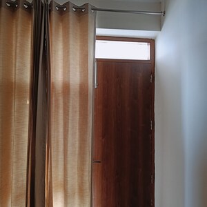 Furnished Amenities in 3 BHK Apartment at Parker White Lily, Sector 8 – for Sale