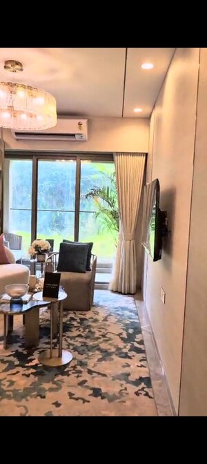 Living Room in 4 BHK Apartment at Sheth Montana, Mulund West – for Sale