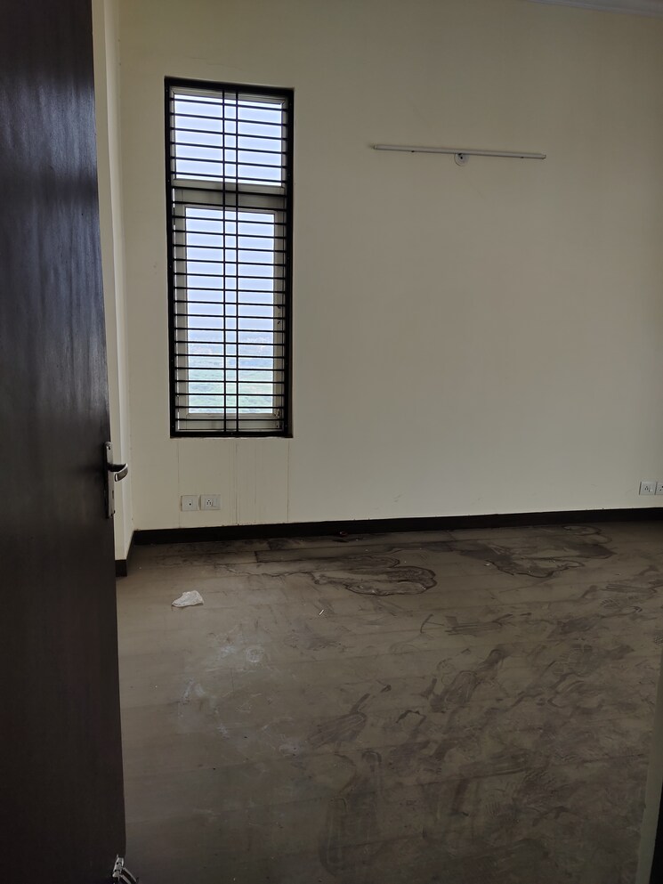 Room, assotech-windsor-court 3.5 Bedroom 1645 Sq.Ft. Apartment In Sector 78 Noida 8921925