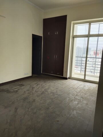 Kitchen in 3.5 BHK Apartment at Assotech Windsor Court, Sector 78 – for Rent