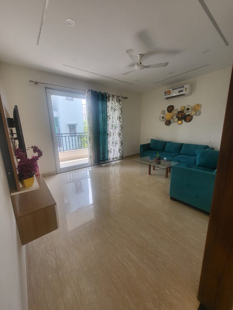 Living Room, sector 55 4 Bedroom 450 Sq.Yd. Builder Floor In Sector 55 Gurgaon 8921910