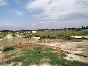 Plot Area in  Plot at Sultanpur Road – for Sale