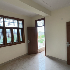 Room in 3 BHK Apartment at Bindal Enclave, Phi Iv Greater Noida – for Sale