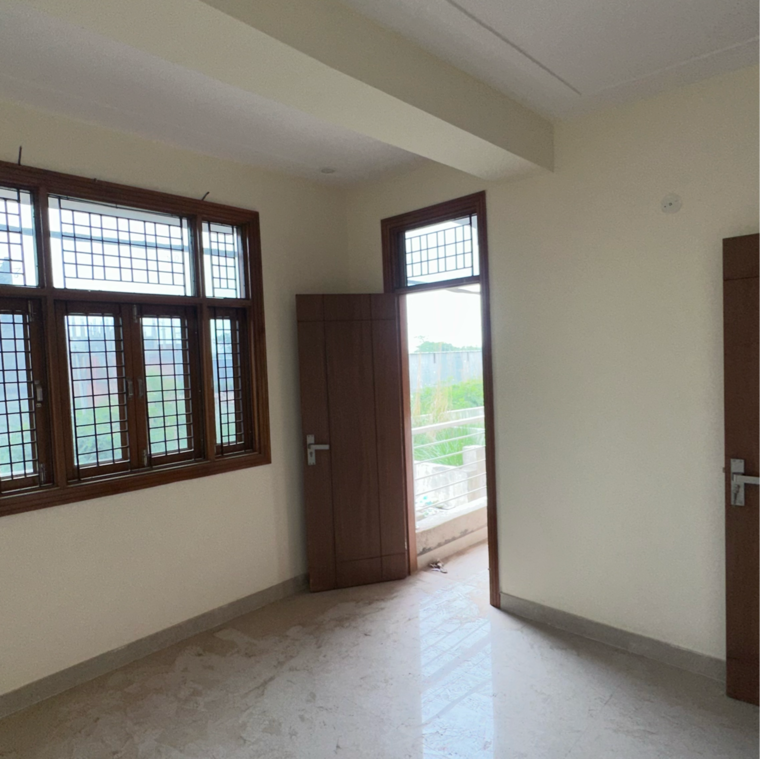 Room, bindal-enclave 3 Bedroom 1050 Sq.Ft. Apartment In Phi Iv Greater Noida Greater Noida 8921958