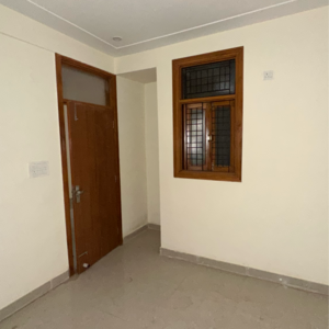 Room in 3 BHK Apartment at Bindal Enclave, Phi Iv Greater Noida – for Sale