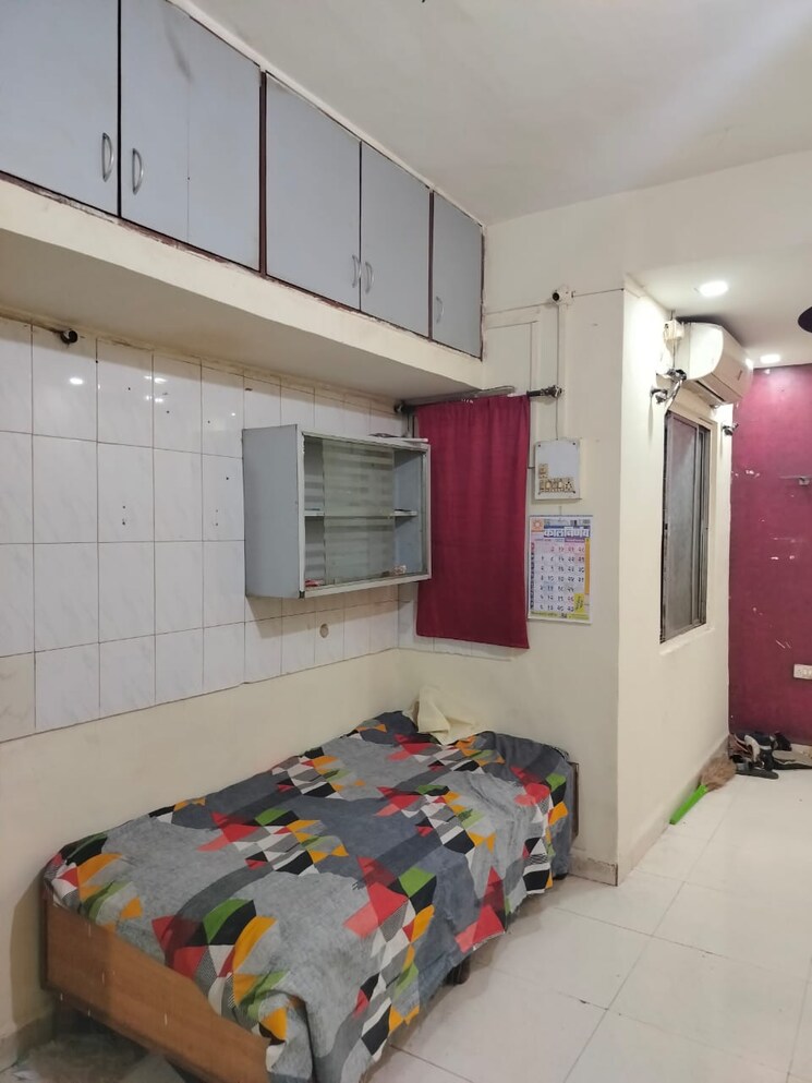Bedroom, om-sai-chs-old-sanghavi 1 Bedroom 500 Sq.Ft. Apartment In Old Sangvi Pune 8921948