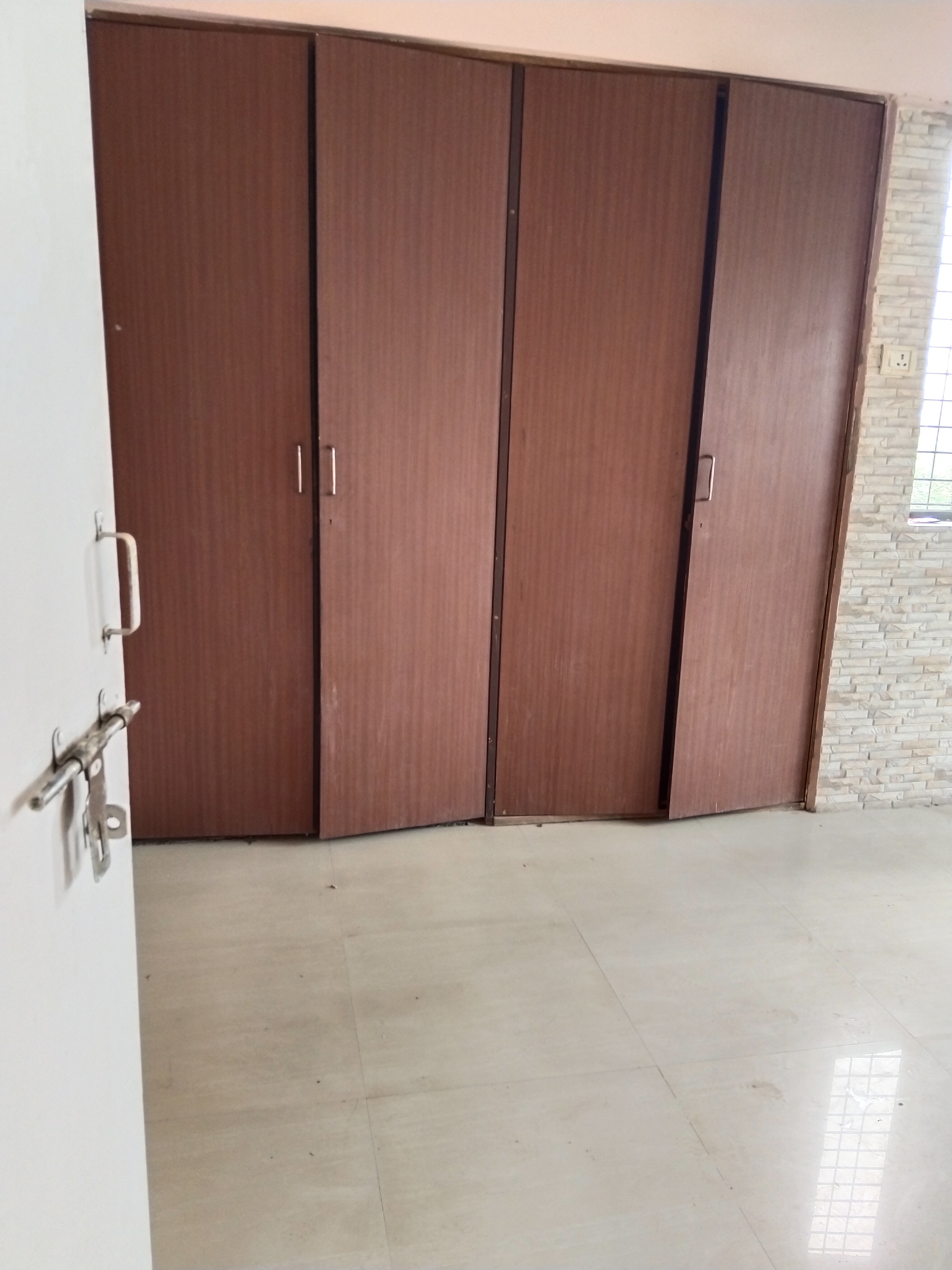 1 BHK 450 Sq.Ft. Apartment in Space Sapphire Heights