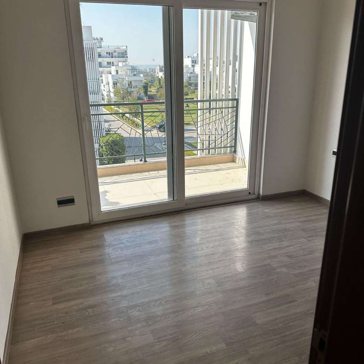 3 BHK + Pooja Room Builder Floor For Rent in Central Park Cerise Suites