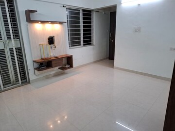 Room in 1 BHK Apartment at Sadashiv Peth – for Rent