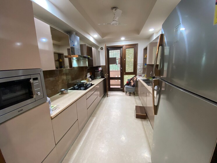 Balcony, sector 55 3 Bedroom 300 Sq.Yd. Builder Floor In Sector 55 Gurgaon 8921966