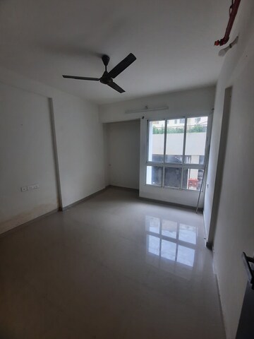 Room in 1 BHK Apartment at Puraniks One Hometown, Ghodbunder Road – for Rent
