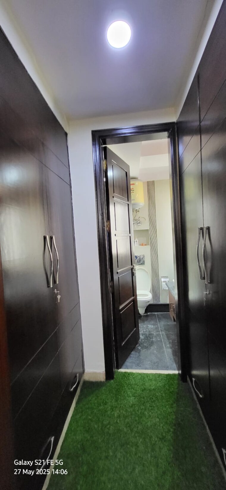 Living Room, panchsheel enclave 3 Bedroom 265 Sq.Yd. Builder Floor In Panchsheel Enclave Delhi 8922004