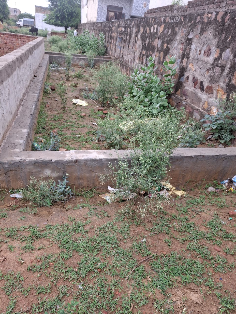 Plot For Sale in Bhondsi