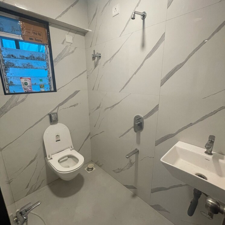 Attached Bathroom, bandra west 2 Bedroom 1200 Sq.Ft. Apartment In Bandra West Mumbai 8922062