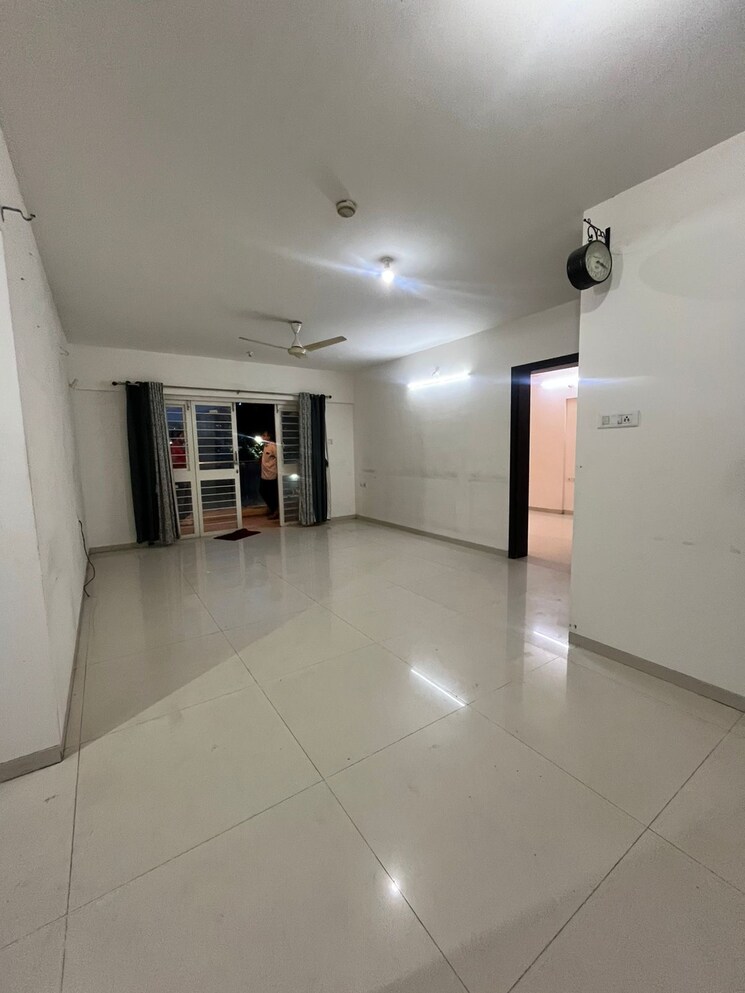 Living Room, rohan-ishan 3 Bedroom 1350 Sq.Ft. Apartment In Bavdhan Pune 8922059
