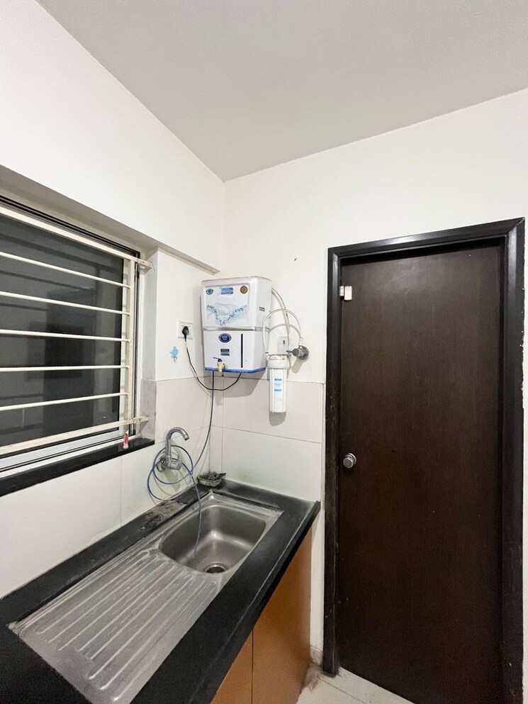 Kitchen, rohan-ishan 3 Bedroom 1350 Sq.Ft. Apartment In Bavdhan Pune 8922059