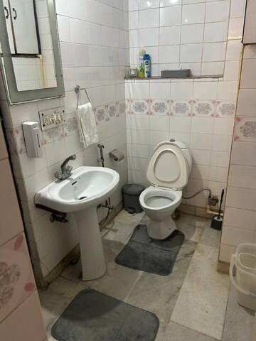Bathroom in 1 BHK Builder Floor at Hemkunt Colony – for Rent