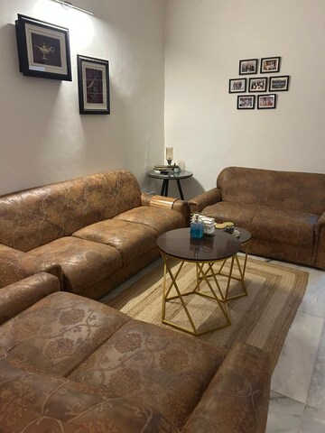 Living Room in 1 BHK Builder Floor at Hemkunt Colony – for Rent