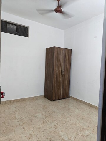 Room in 1 RK Builder Floor at Neb Sarai – for Rent