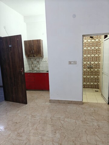 Room in 1 RK Builder Floor at Neb Sarai – for Rent