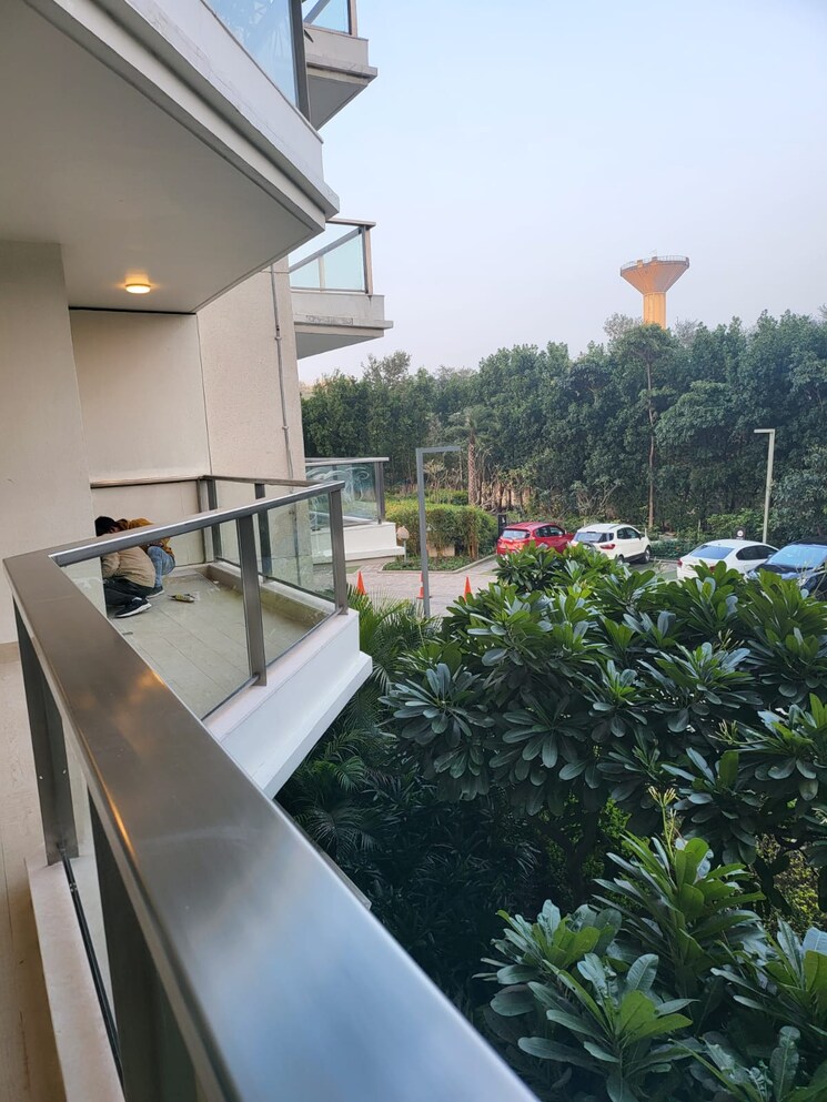 Balcony, dlf-the-crest 3 Bedroom 3638 Sq.Ft. Apartment In Sector 54 Gurgaon 8922071