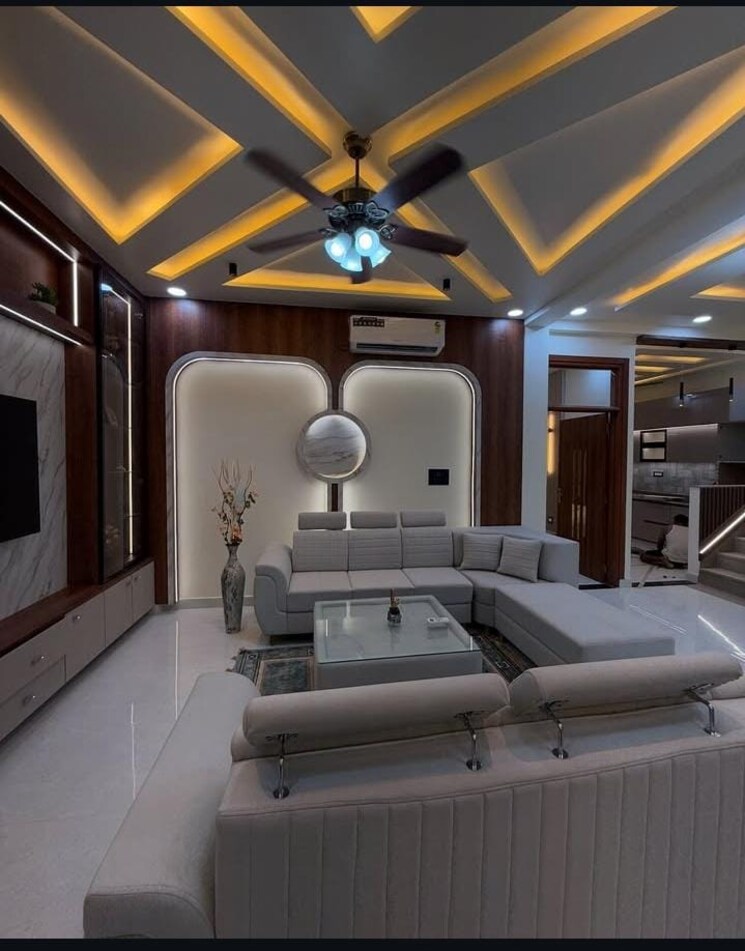 Gym, sector 35 3.5 Bedroom 3150 Sq.Ft. Builder Floor In Sector 35 Faridabad 8922116