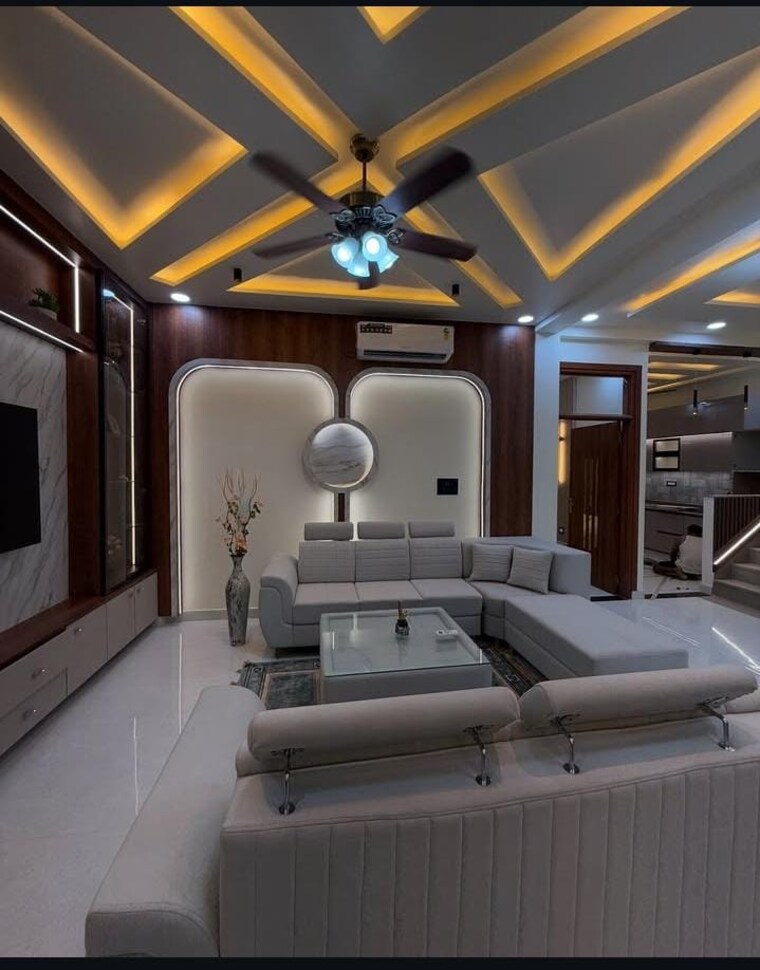 Gym, sector 35 3.5 Bedroom 3150 Sq.Ft. Builder Floor In Sector 35 Faridabad 8922116